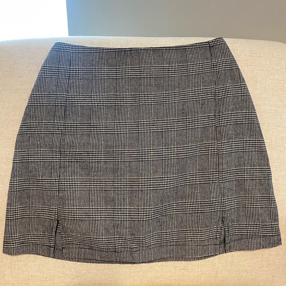 Plaid mini skirt size small